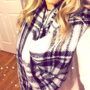Blanket scarf